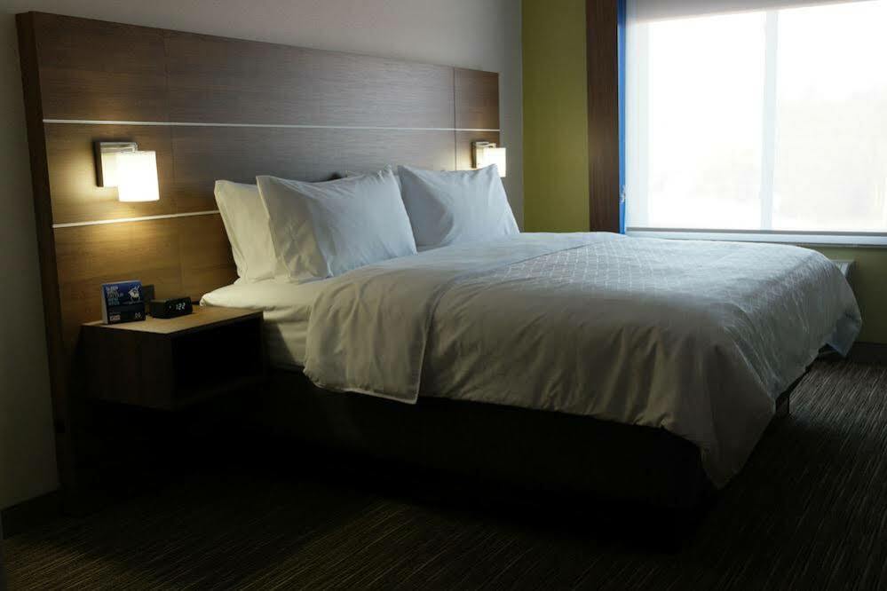 Holiday Inn Express Hotel & Suites Swansea By Ihg Eksteriør billede
